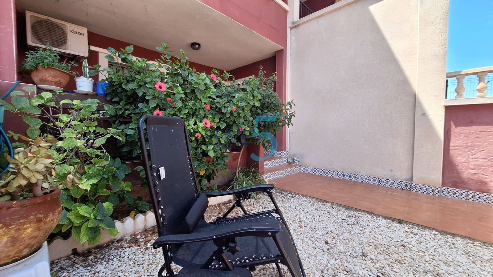Apartamento de 2 habitaciones en Los Altos en venta con piscina garaje - 157.500 € (Ref: 10014942)