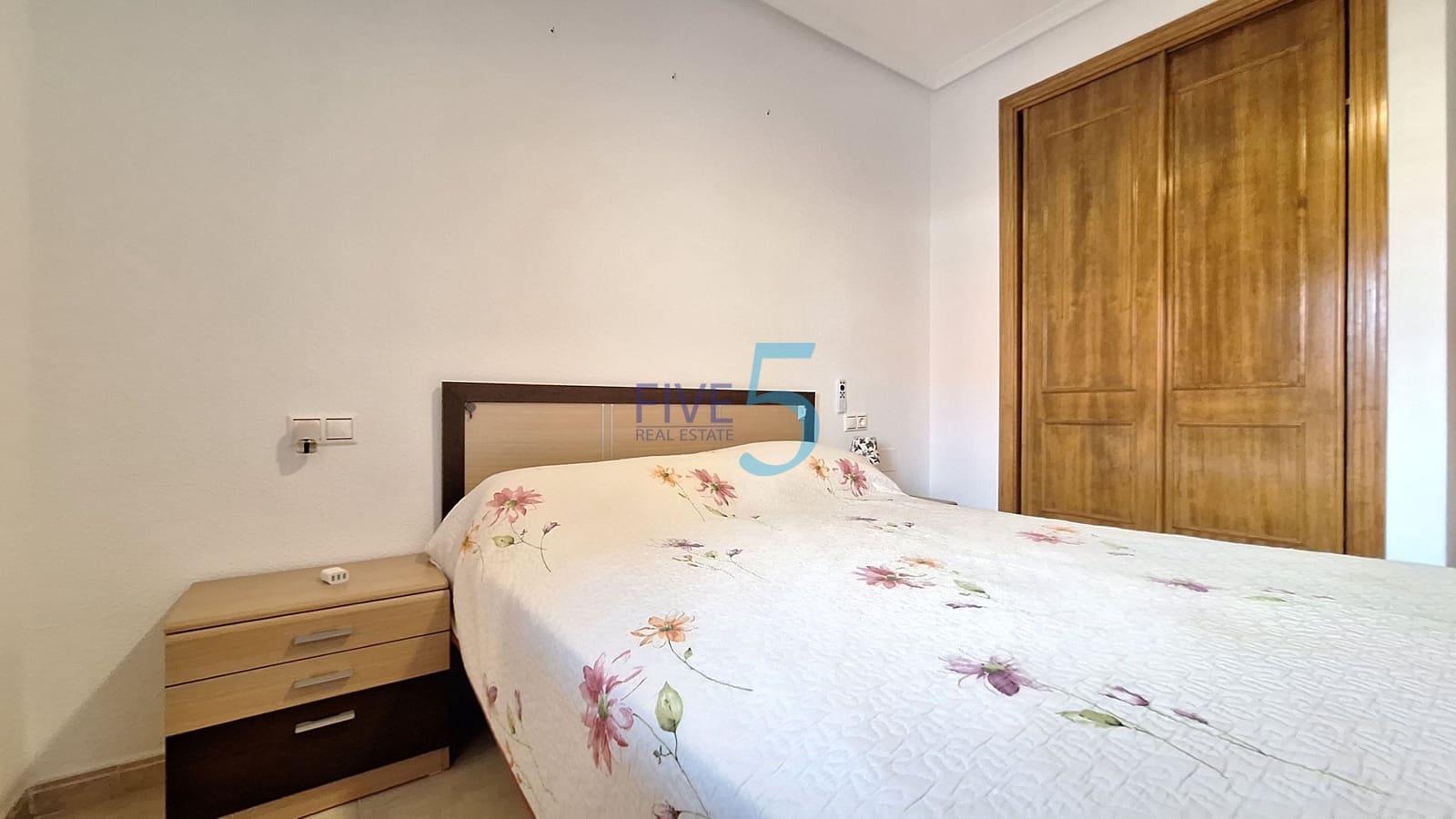 Apartamento de 2 habitaciones en Los Altos en venta con piscina garaje - 157.500 € (Ref: 10014942)