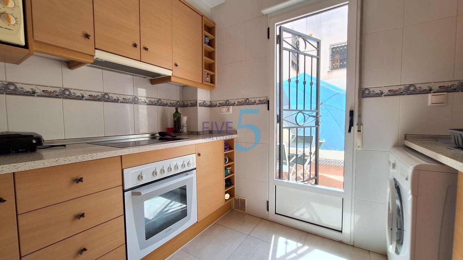 Apartamento de 2 habitaciones en Los Altos en venta con piscina garaje - 157.500 € (Ref: 10014942)