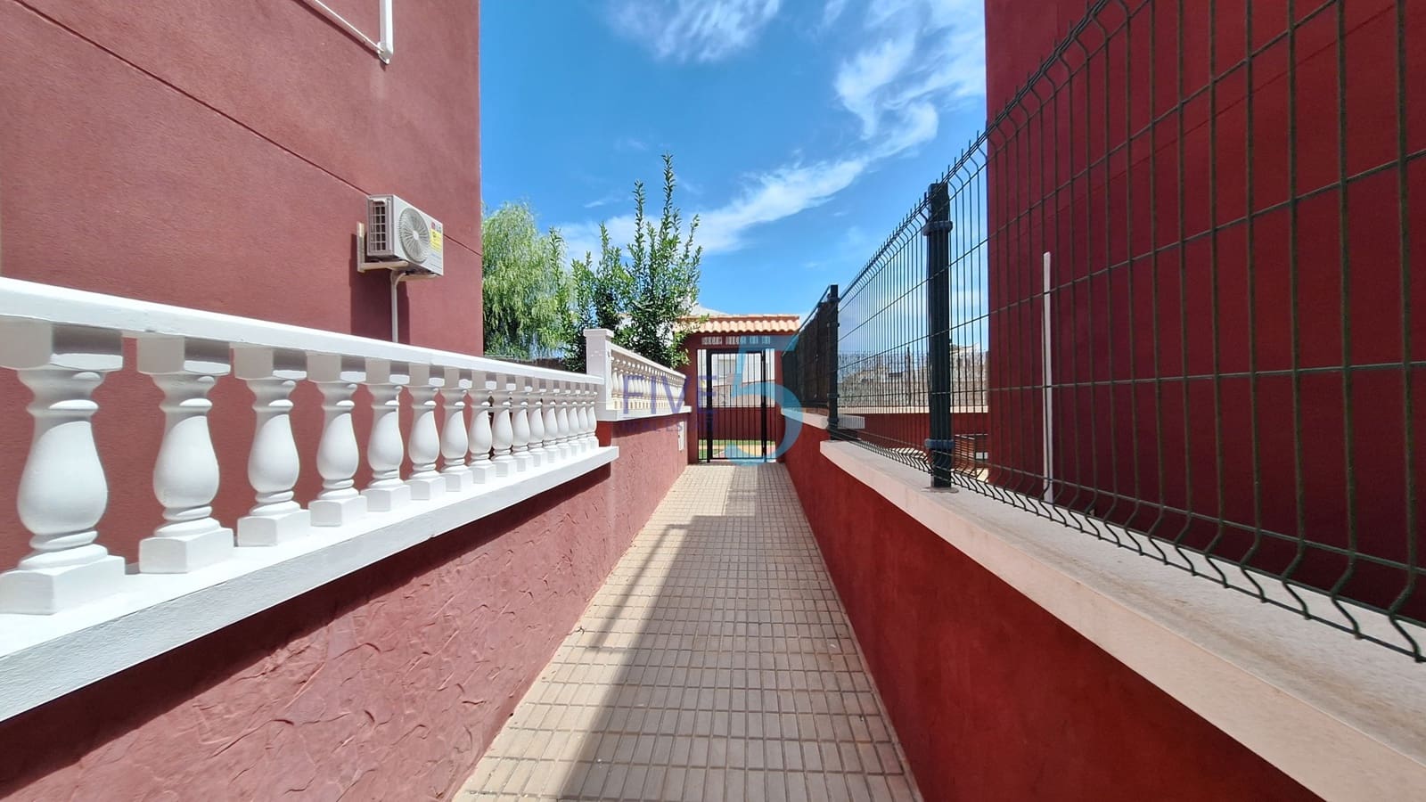 Apartamento de 2 habitaciones en Los Altos en venta con piscina garaje - 157.500 € (Ref: 10014942)