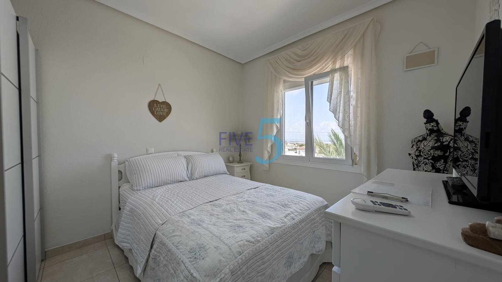 2 sypialnia Willa na sprzedaż w Villamartin z basenem - 350 000 € (Ref: 10014943)