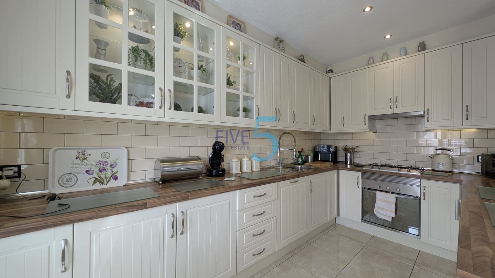 2 sypialnia Willa na sprzedaż w Villamartin z basenem - 350 000 € (Ref: 10014943)