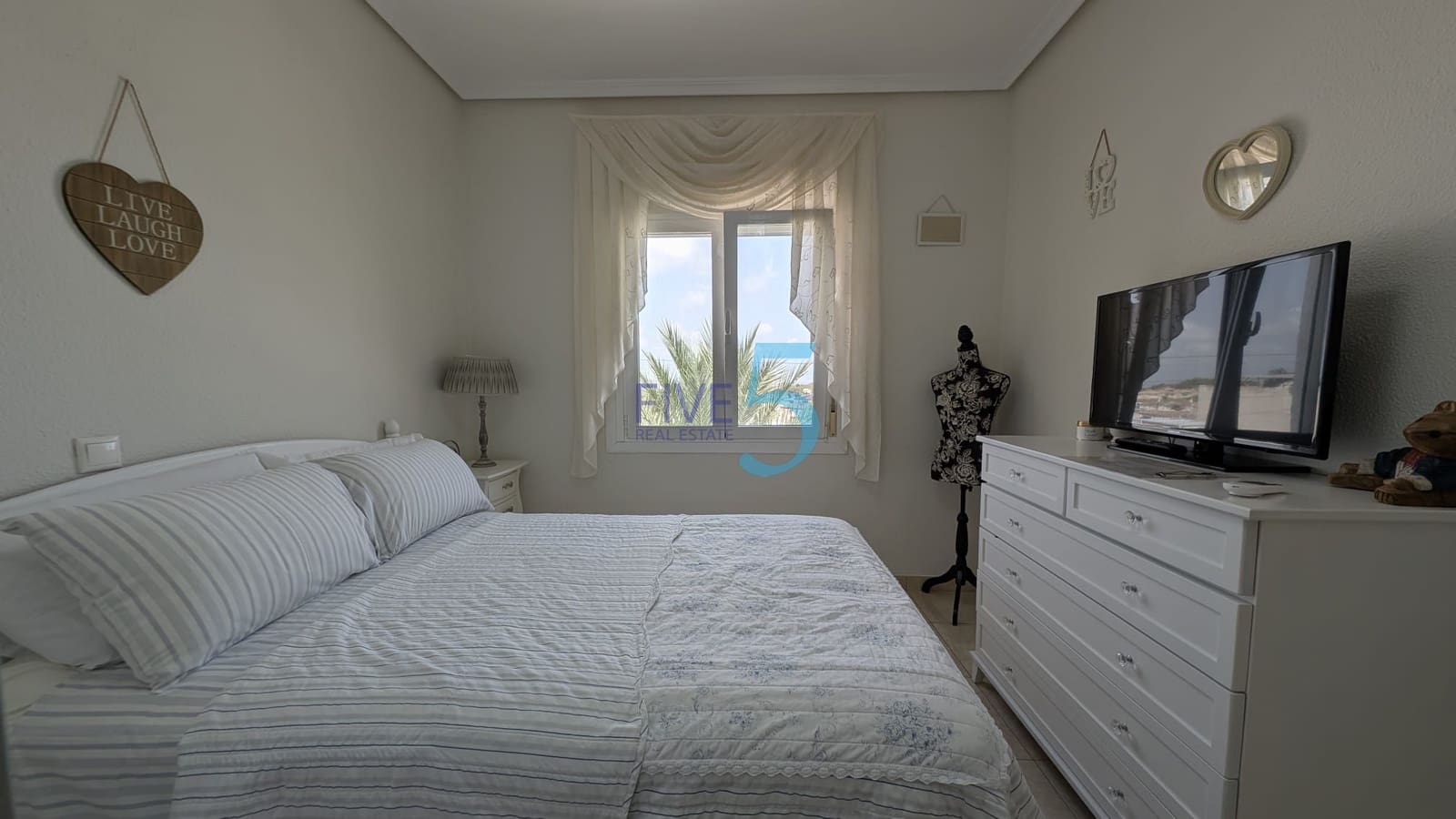 2 sypialnia Willa na sprzedaż w Villamartin z basenem - 350 000 € (Ref: 10014943)