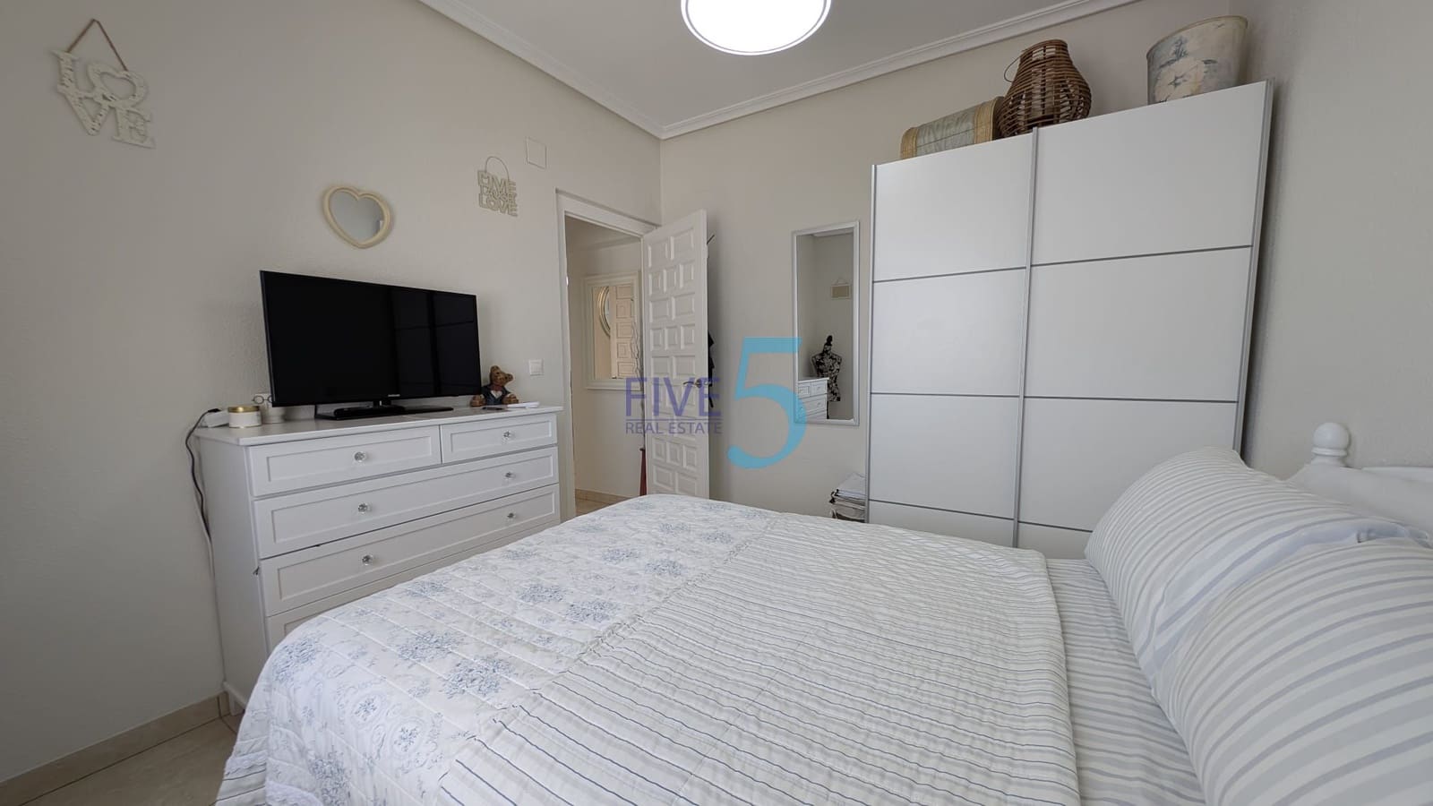 2 sypialnia Willa na sprzedaż w Villamartin z basenem - 350 000 € (Ref: 10014943)