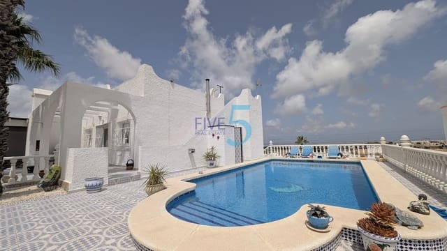 2 sypialnia Willa na sprzedaż w Villamartin, Orihuela z basenem - 350 000 € (Ref: 10014943)