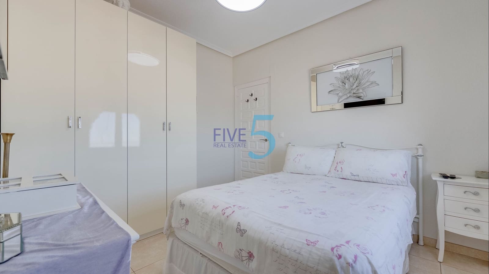 2 bedroom Villa for sale in Villamartin with pool garage - € 350,000 (Ref: 10014943)