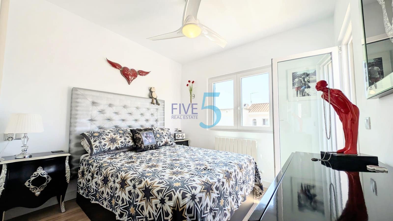 2 bedroom Apartment for sale in Dehesa de Campoamor with pool garage - € 400,000 (Ref: 10015924)