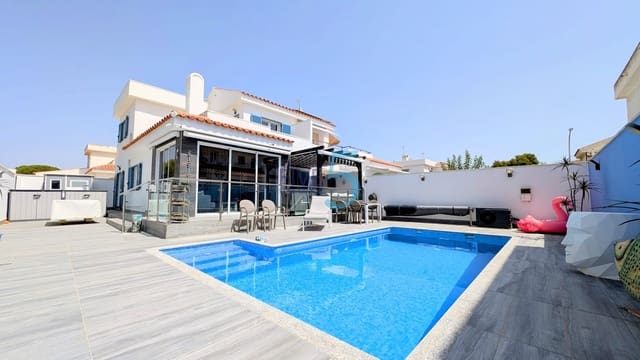 2 bedroom Apartment for sale in Dehesa de Campoamor, Orihuela with pool garage - € 400,000 (Ref: 10015924)