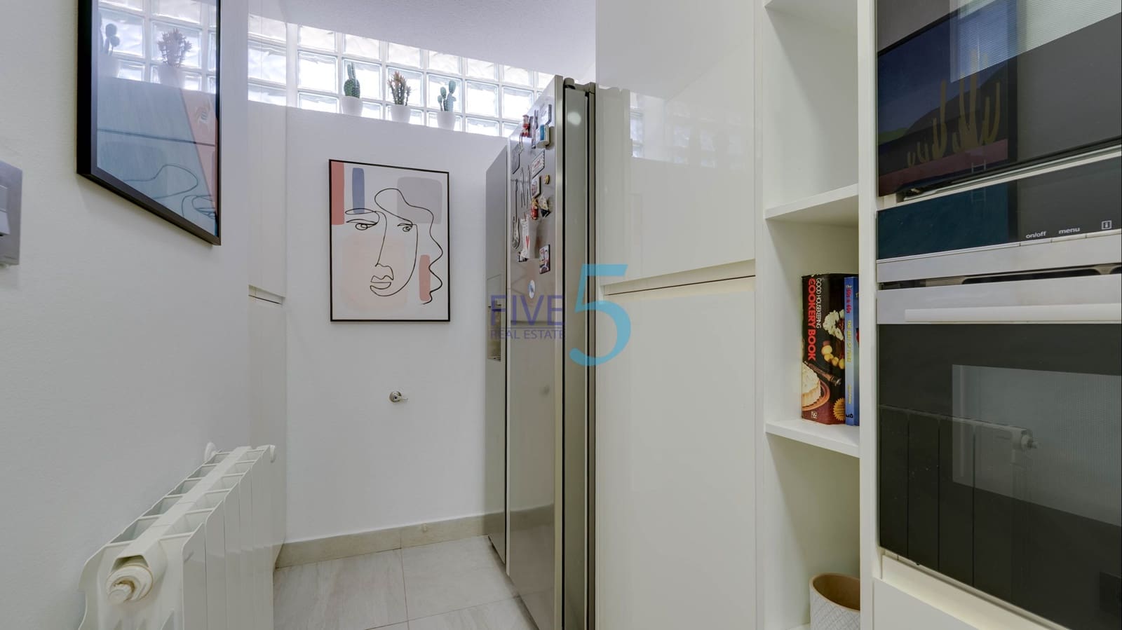 2 bedroom Semi-detached Villa for sale in Dehesa de Campoamor with pool garage - € 400,000 (Ref: 10015924)