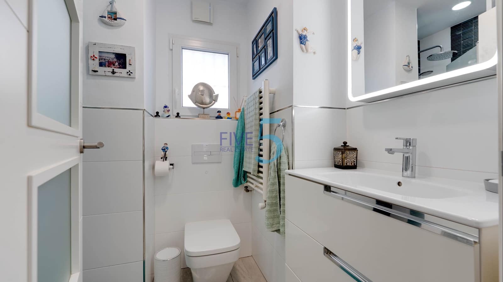 2 bedroom Semi-detached Villa for sale in Dehesa de Campoamor with pool garage - € 400,000 (Ref: 10015924)