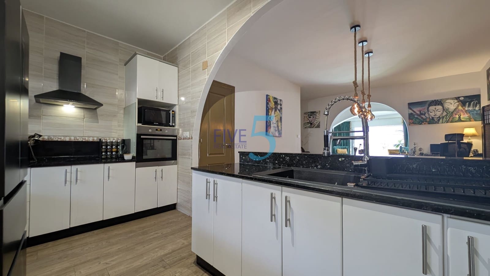 3 soverom Hus til salgs i Villamartin med svømmebasseng - € 280 000 (Ref: 10016695)