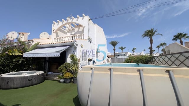 3 soverom Hus til salgs i Villamartin, Orihuela med svømmebasseng - € 280 000 (Ref: 10016695)