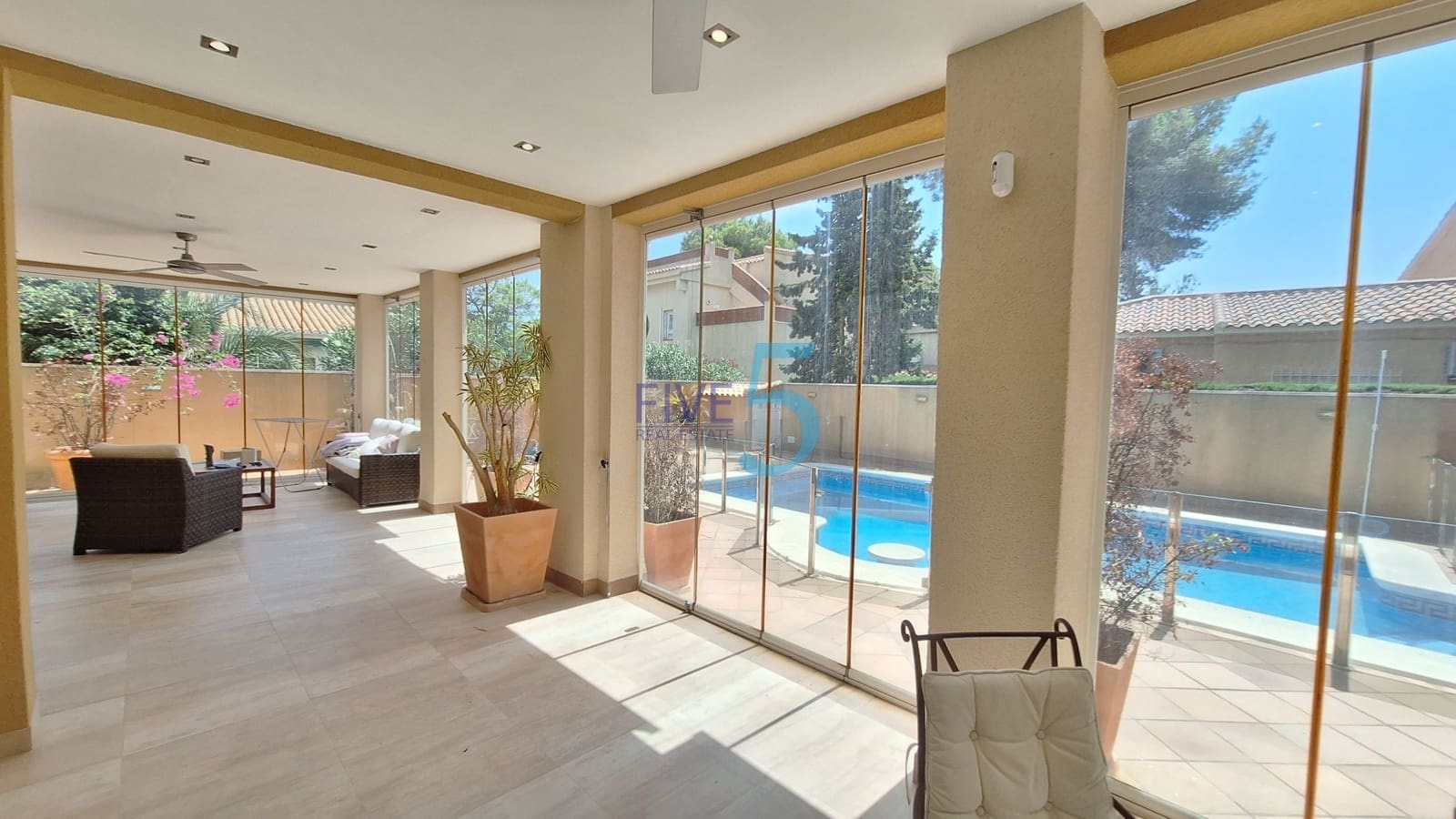 4 camera da letto Villa in vendita in Campoamor con piscina garage - 680.000 € (Rif: 10016789)