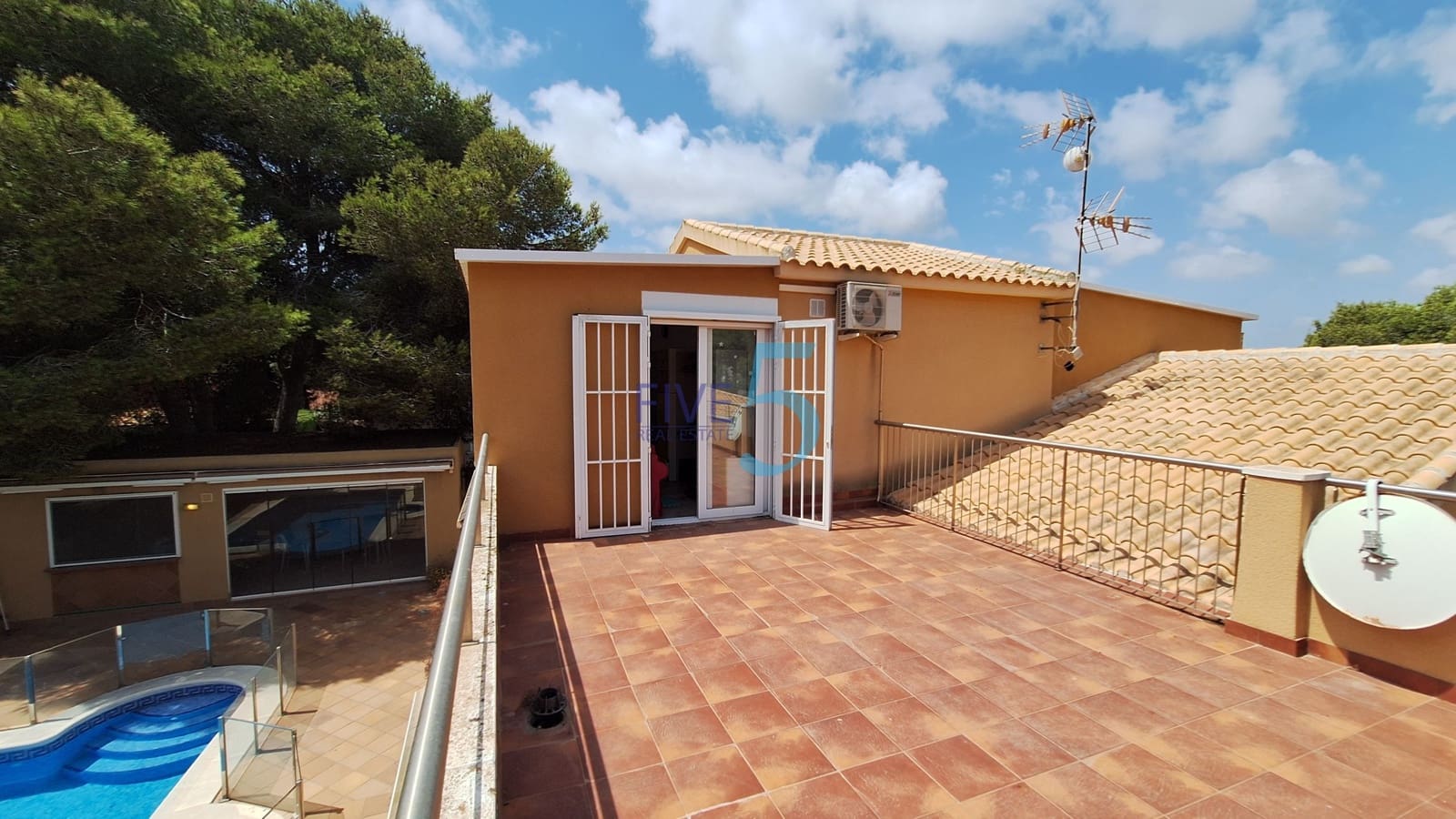 4 camera da letto Villa in vendita in Campoamor con piscina garage - 680.000 € (Rif: 10016789)