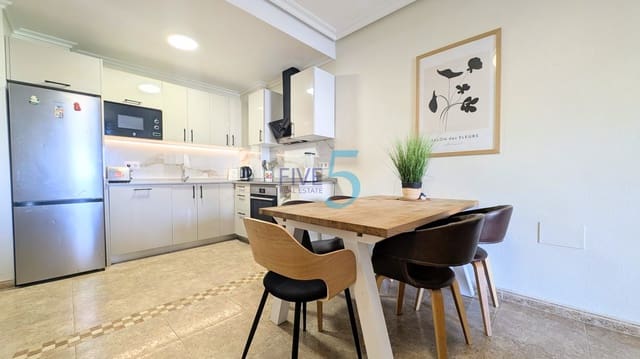Apartamento de 3 habitaciones en Cabo Roig, Orihuela en venta con piscina garaje - 280.000 € (Ref: 10017765)