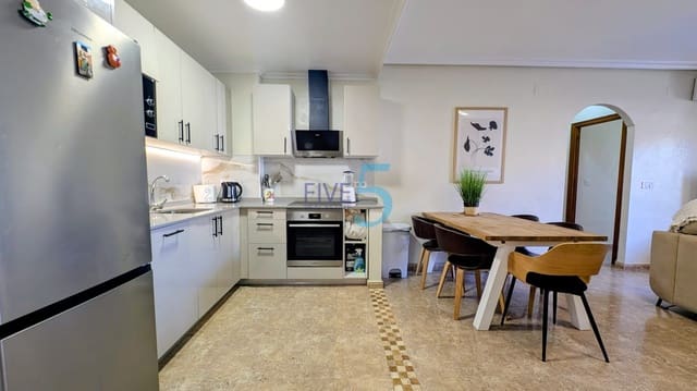 Apartamento de 3 habitaciones en Cabo Roig, Orihuela en venta con piscina garaje - 280.000 € (Ref: 10017765)