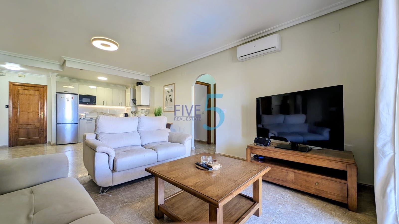 Apartamento de 3 habitaciones en Cabo Roig en venta con piscina garaje - 280.000 € (Ref: 10017765)
