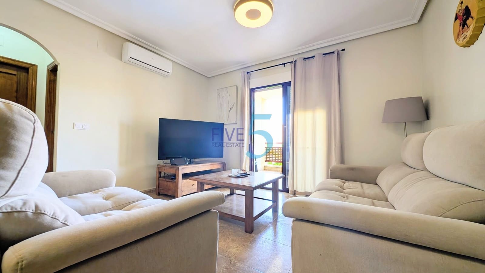 Apartamento de 3 habitaciones en Cabo Roig en venta con piscina garaje - 280.000 € (Ref: 10017765)