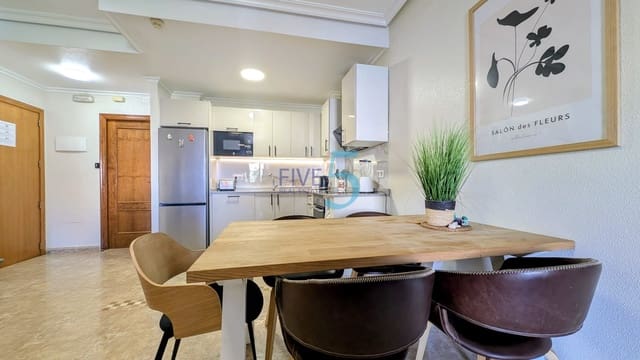 Apartamento de 3 habitaciones en Cabo Roig, Orihuela en venta con piscina garaje - 280.000 € (Ref: 10017765)