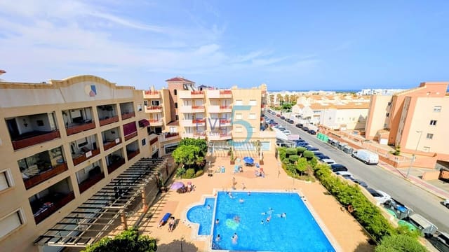 Apartamento de 3 habitaciones en Cabo Roig, Orihuela en venta con piscina garaje - 280.000 € (Ref: 10017765)