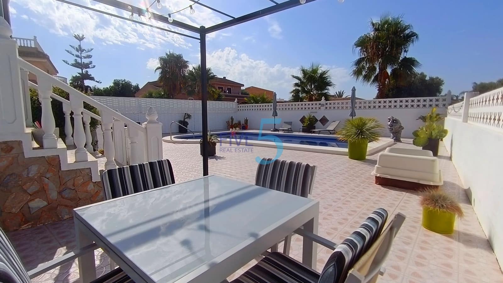 3 bedroom Villa for sale in Benijofar with pool - € 395,000 (Ref: 10017766)