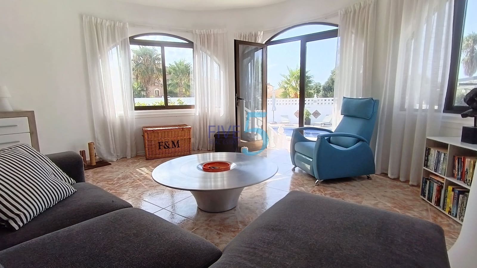 3 bedroom Villa for sale in Benijofar with pool - € 395,000 (Ref: 10017766)