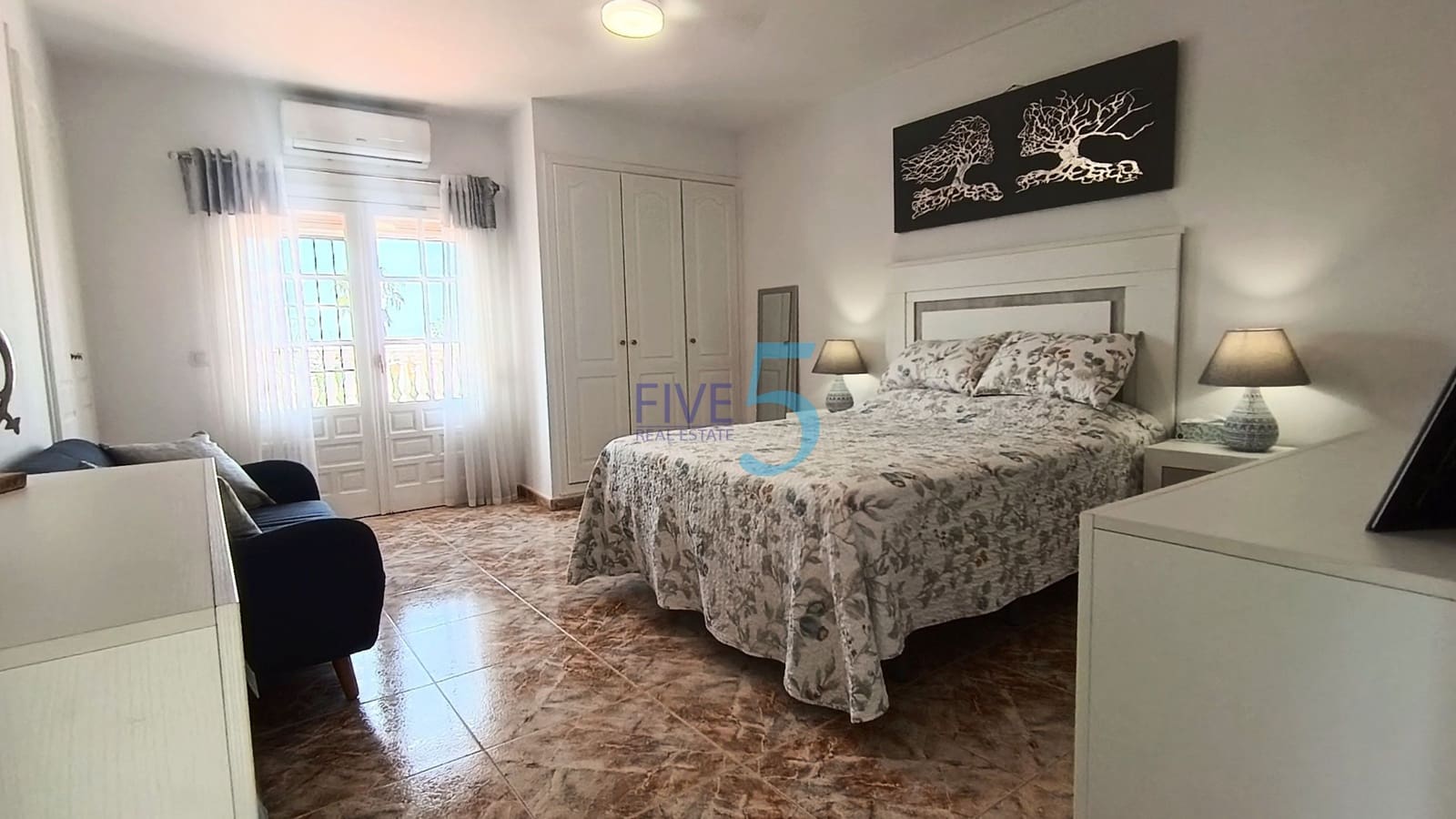 3 bedroom Villa for sale in Benijofar with pool - € 395,000 (Ref: 10017766)