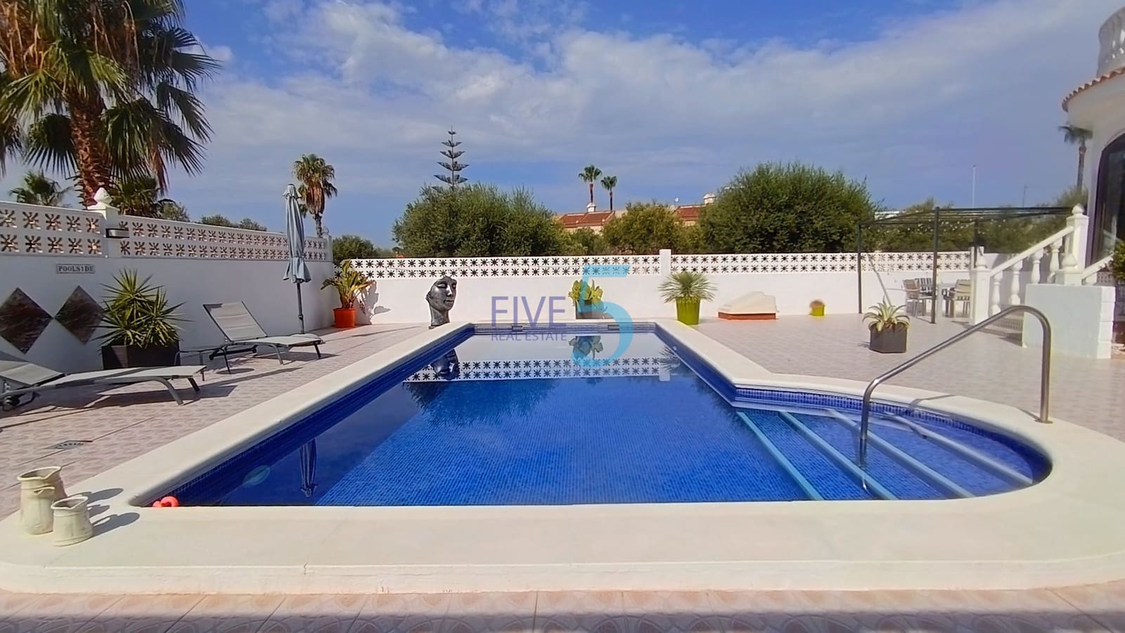 3 bedroom Villa for sale in Benijofar with pool - € 395,000 (Ref: 10017766)