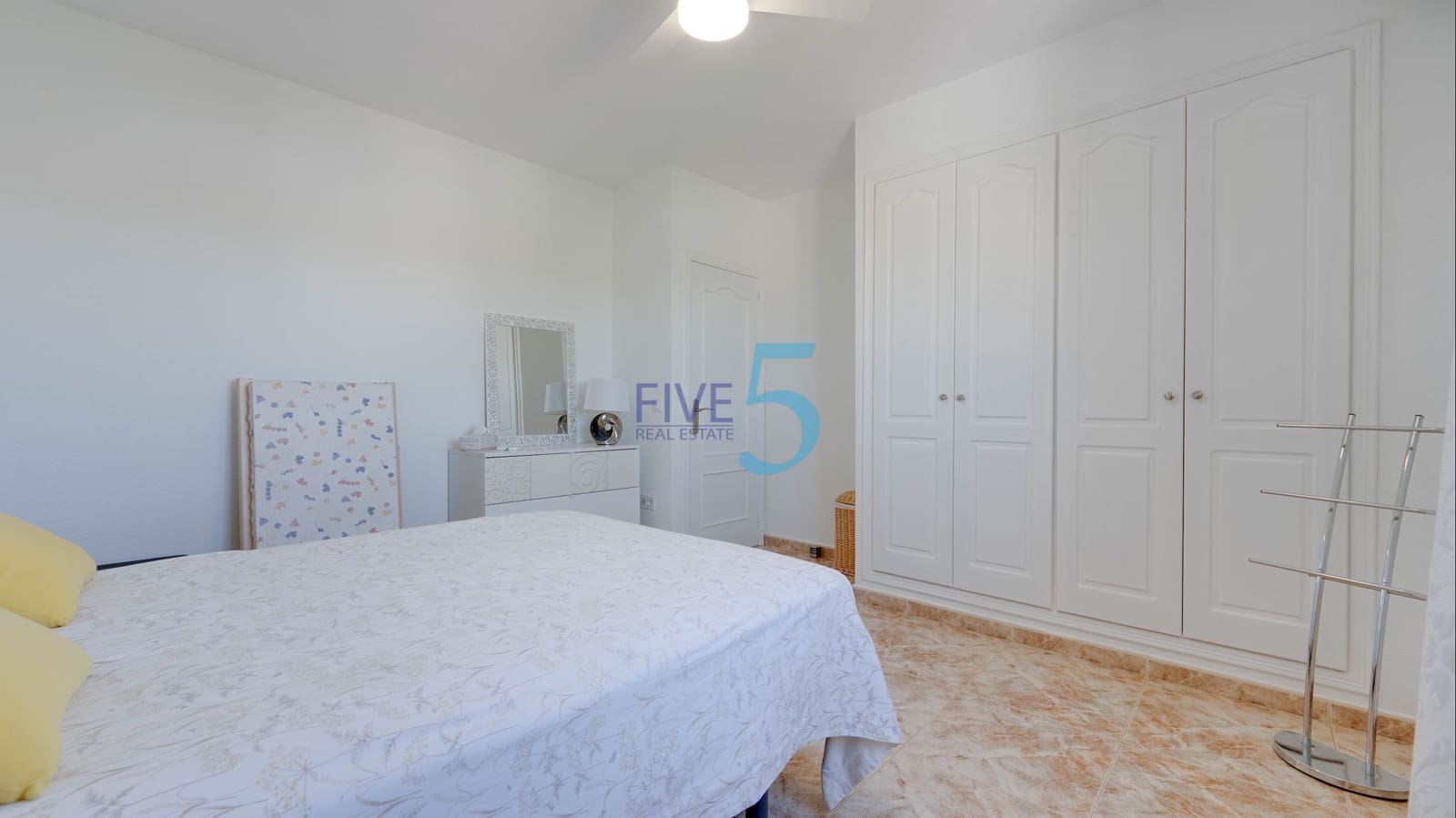 3 bedroom Villa for sale in Benijofar with pool garage - € 395,000 (Ref: 10017766)