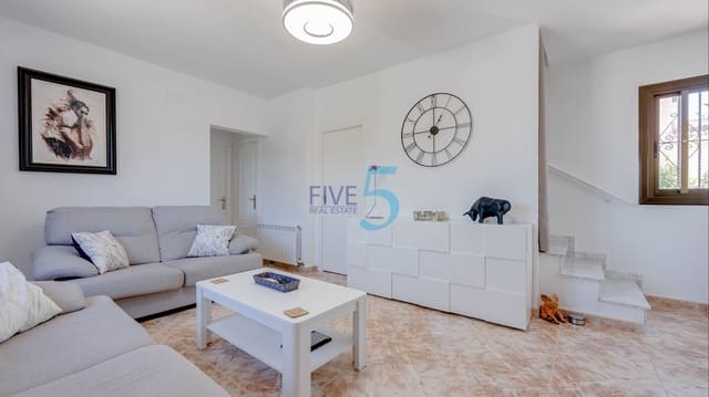 3 sovrum Villa till salu i Benijófar med pool - 395 000 € (Ref: 10017766)