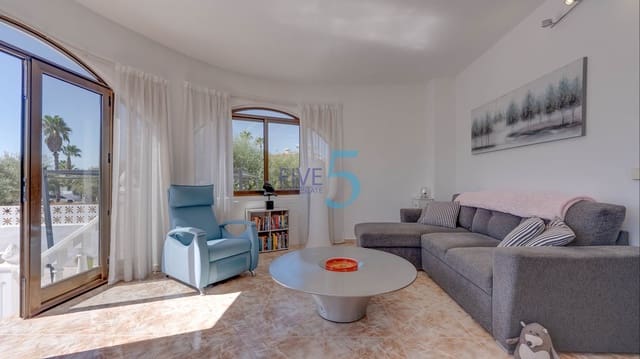 3 sovrum Villa till salu i Benijófar med pool - 395 000 € (Ref: 10017766)