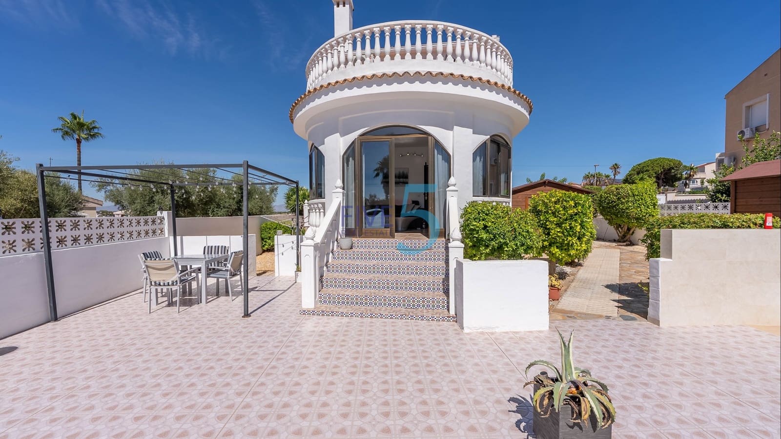 3 bedroom Villa for sale in Benijofar with pool garage - € 395,000 (Ref: 10017766)