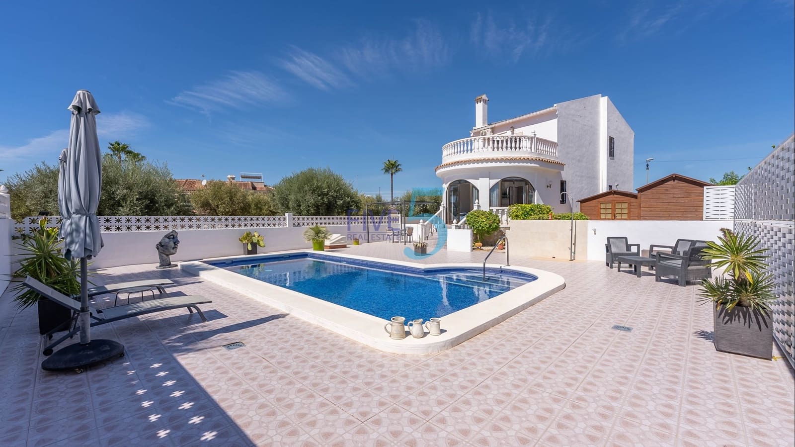 3 bedroom Villa for sale in Benijofar with pool garage - € 395,000 (Ref: 10017766)