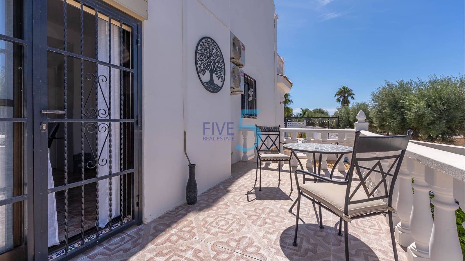 3 bedroom Villa for sale in Benijofar with pool garage - € 395,000 (Ref: 10017766)