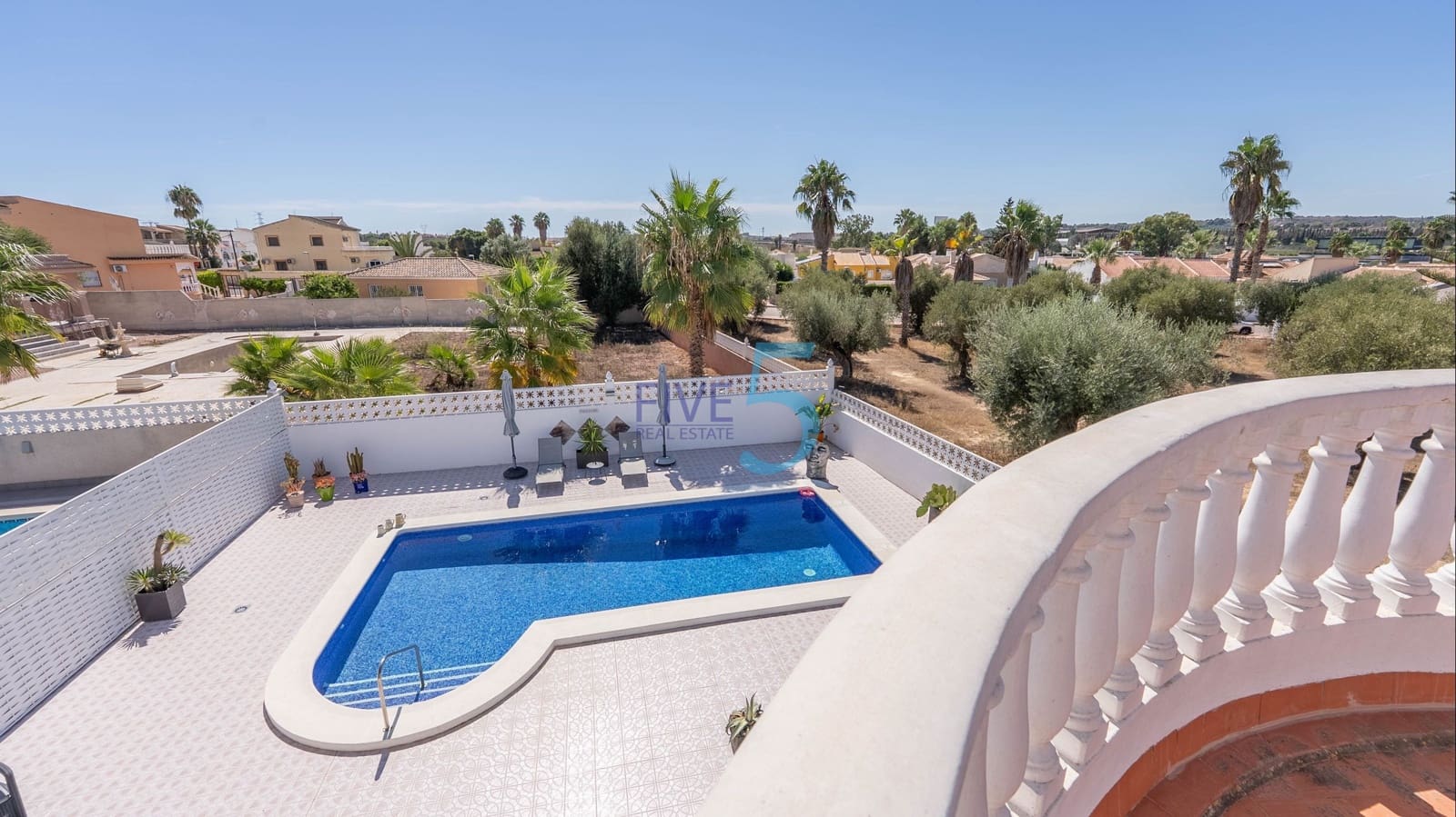 3 bedroom Villa for sale in Benijofar with pool garage - € 395,000 (Ref: 10017766)