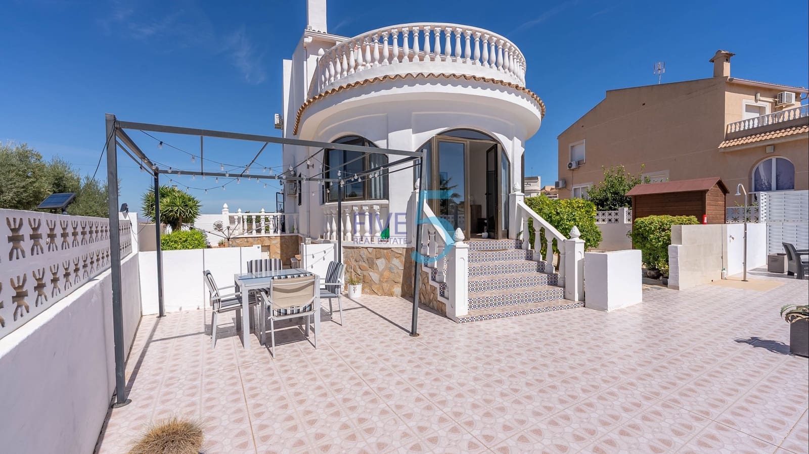 3 bedroom Villa for sale in Benijofar with pool garage - € 395,000 (Ref: 10017766)