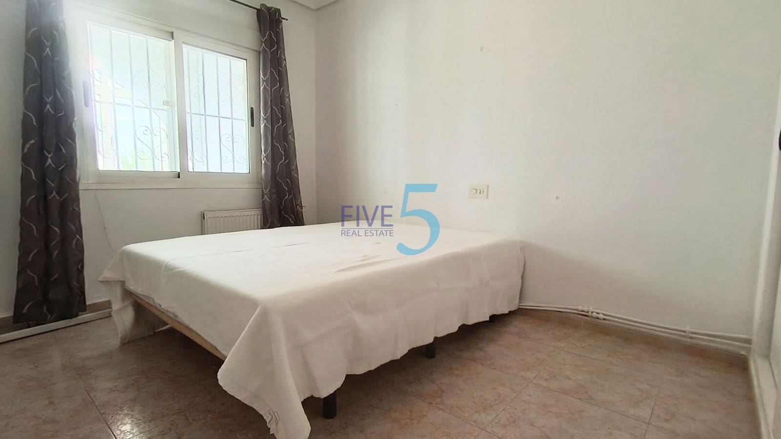 2 slaapkamer Bungalow te koop in Ciudad Quesada - € 149.995 (Ref: 10018085)
