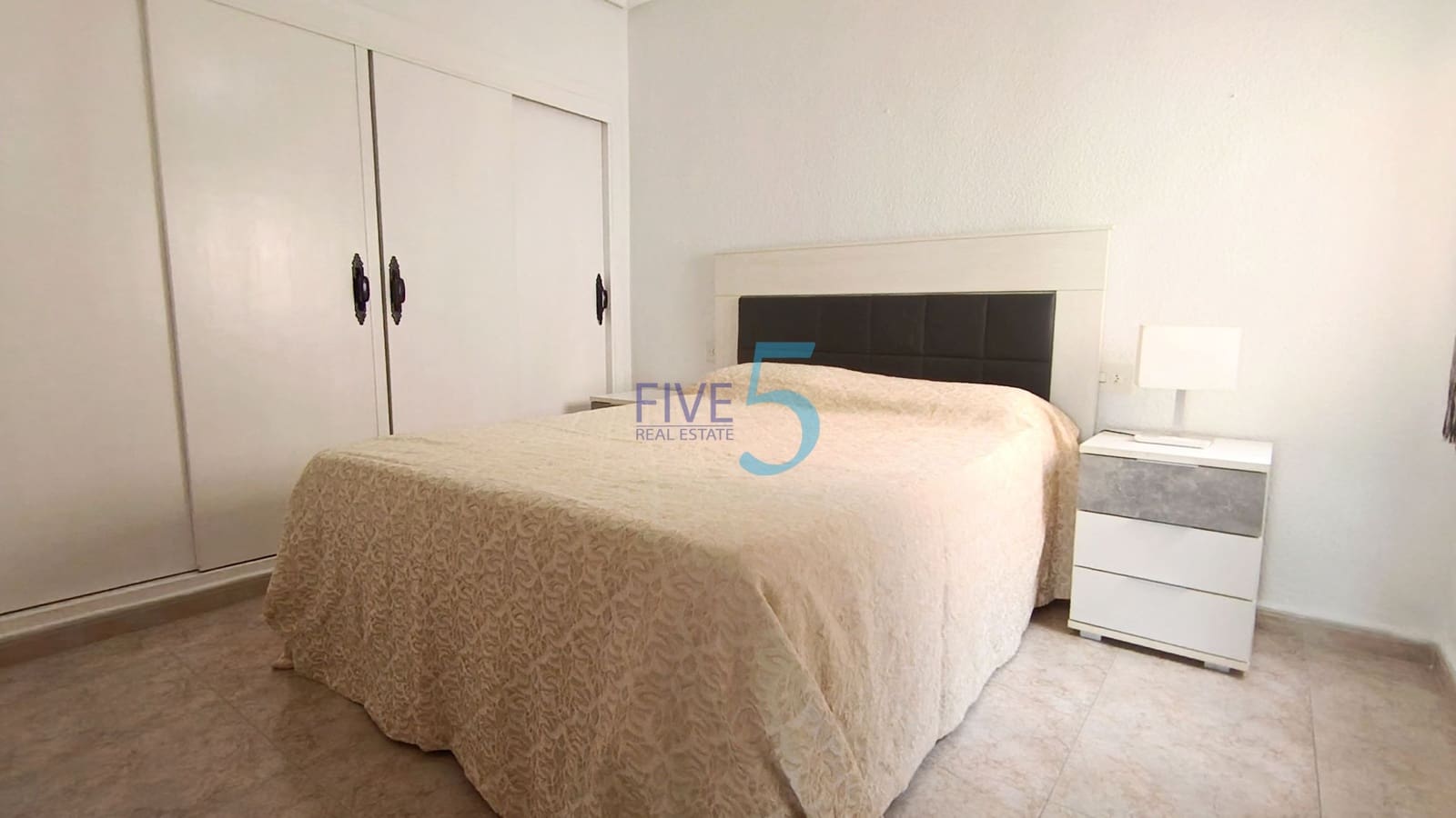 2 slaapkamer Bungalow te koop in Ciudad Quesada - € 149.995 (Ref: 10018085)