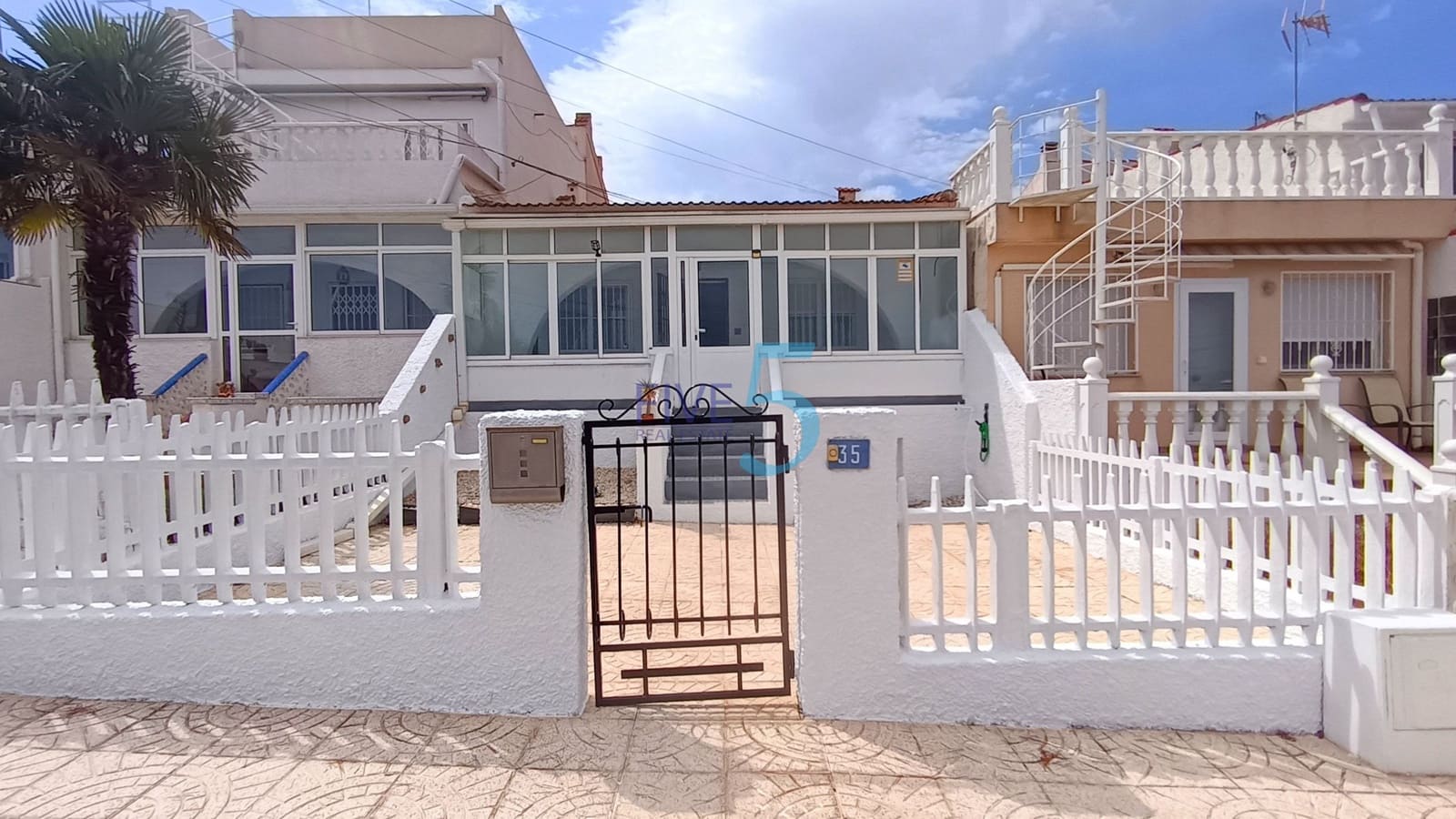 2 slaapkamer Bungalow te koop in Ciudad Quesada - € 149.995 (Ref: 10018085)