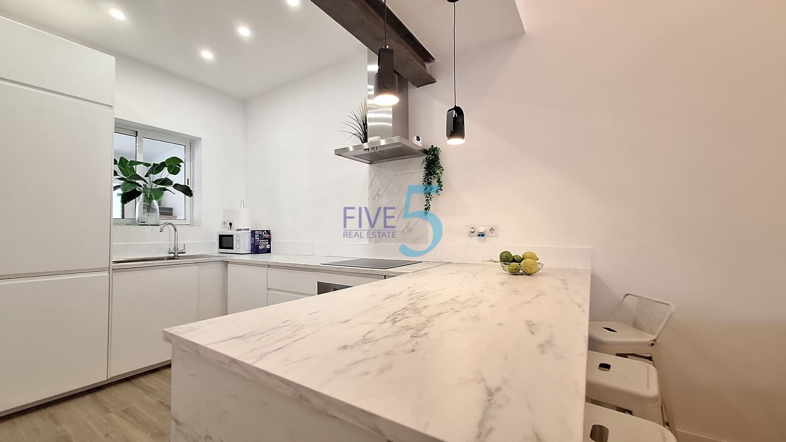 2 makuuhuone Paritalo myytävänä paikassa Playa Flamenca - 204 000 € (Ref: 10018793)