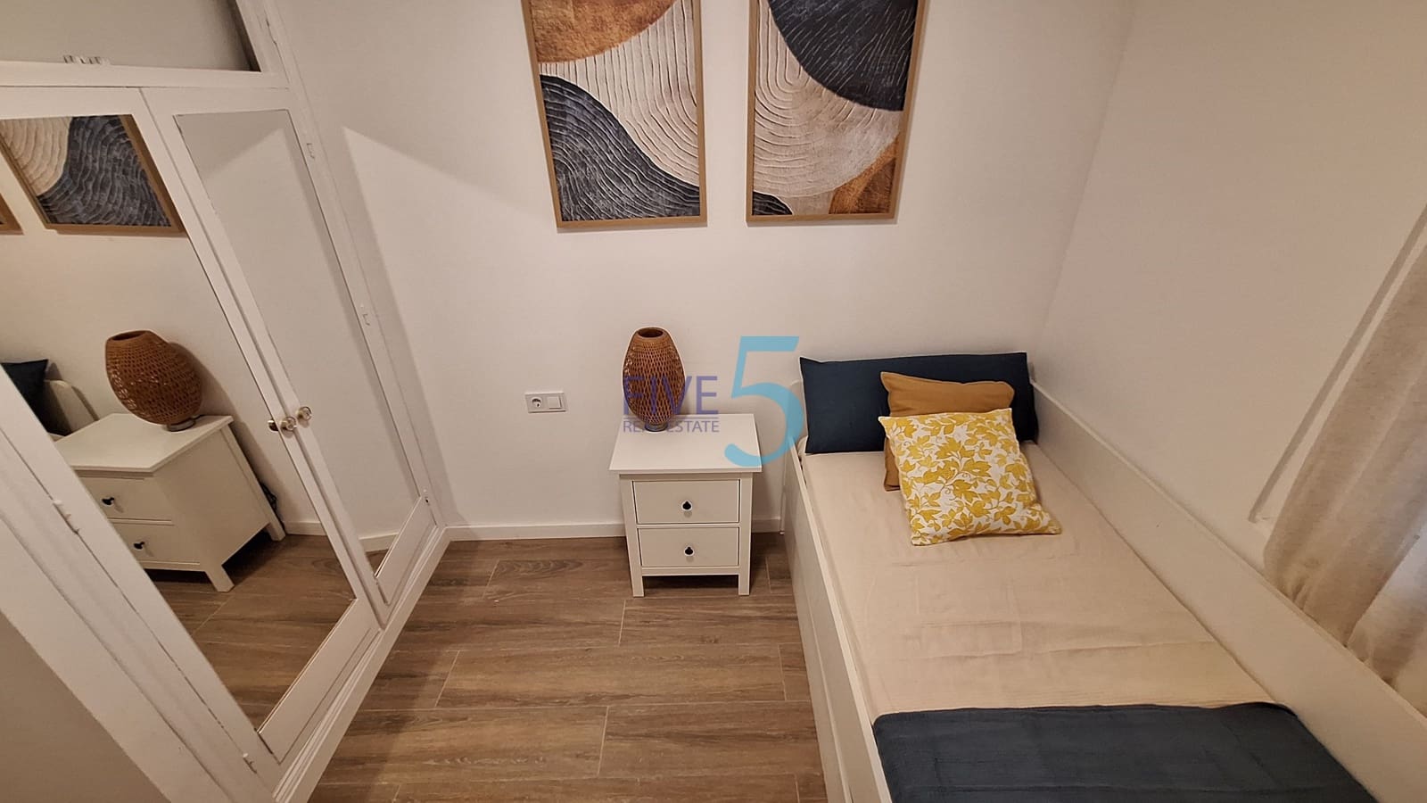 2 makuuhuone Paritalo myytävänä paikassa Playa Flamenca - 204 000 € (Ref: 10018793)