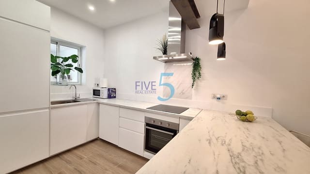 2 makuuhuone Paritalo myytävänä paikassa Playa Flamenca, Orihuela - 204 000 € (Ref: 10018793)