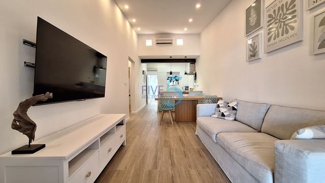 2 makuuhuone Paritalo myytävänä paikassa Playa Flamenca, Orihuela - 204 000 € (Ref: 10018793)