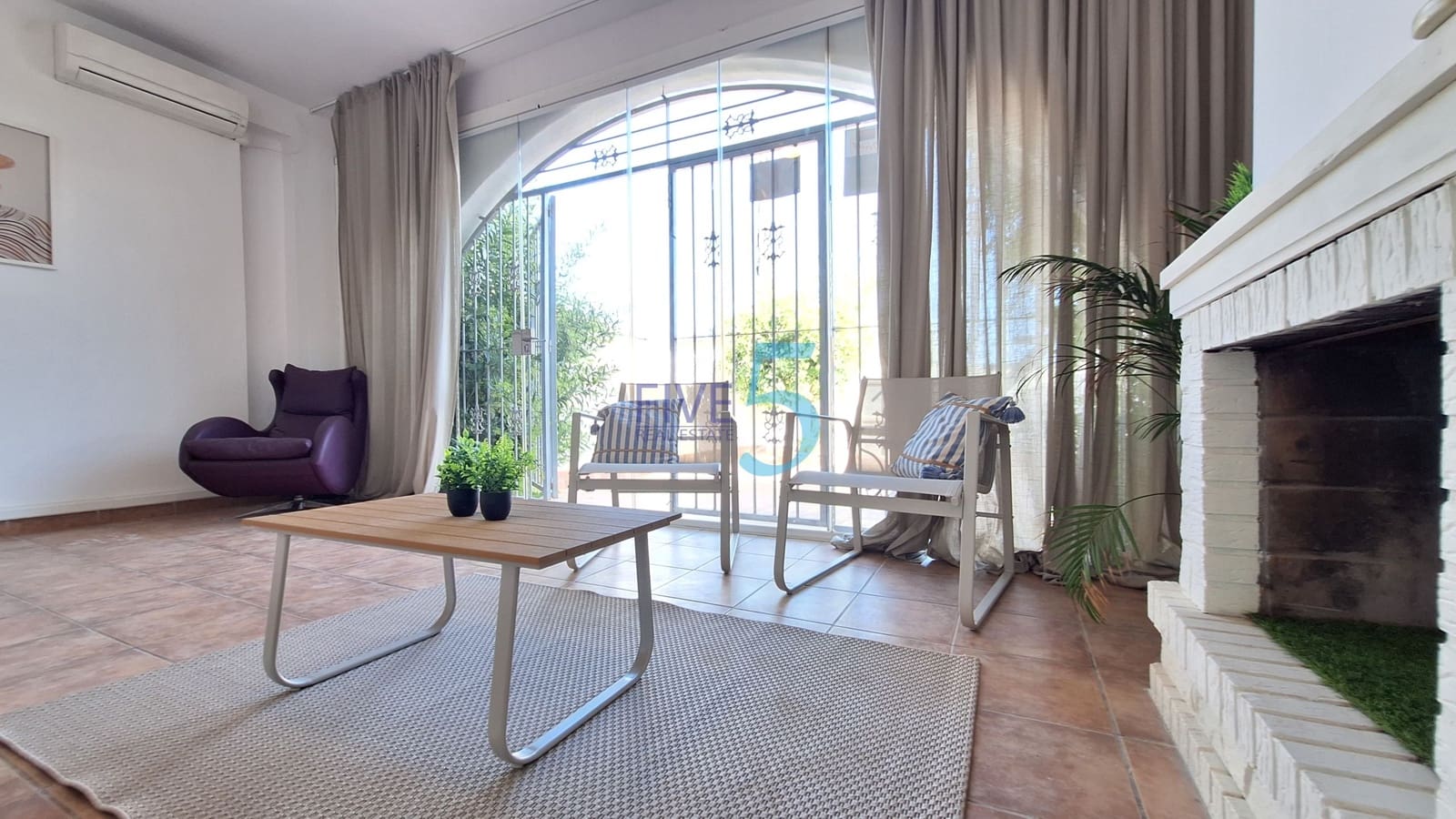 2 makuuhuone Paritalo myytävänä paikassa Playa Flamenca - 204 000 € (Ref: 10018793)