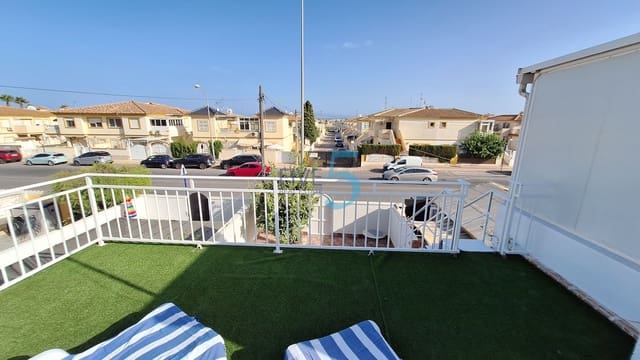 2 makuuhuone Paritalo myytävänä paikassa Playa Flamenca, Orihuela - 204 000 € (Ref: 10018793)
