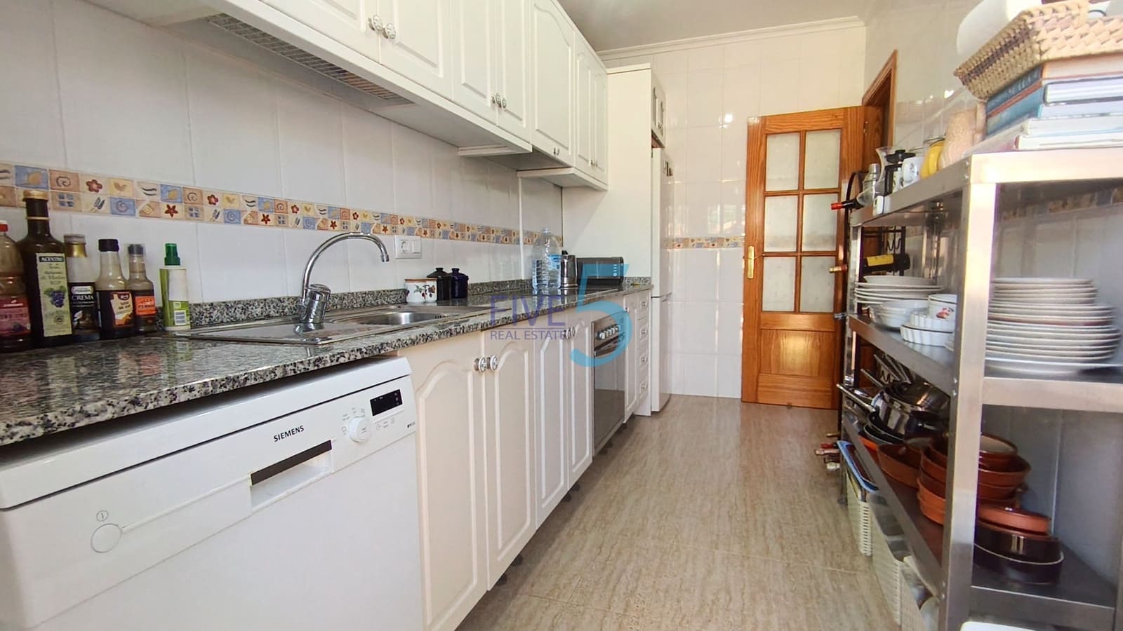 3 soverom Hus til salgs i Daya Nueva med svømmebasseng - € 167 000 (Ref: 10019402)