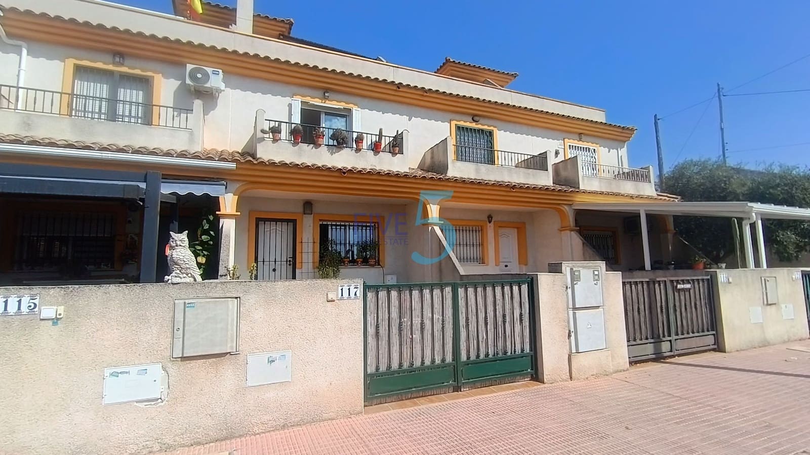 3 soverom Hus til salgs i Daya Nueva med svømmebasseng - € 167 000 (Ref: 10019402)