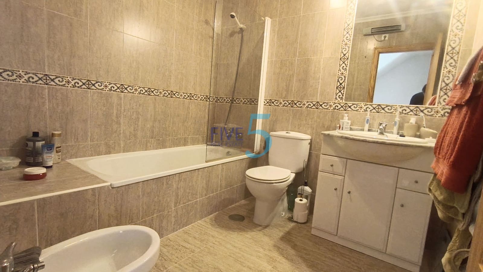 3 soverom Hus til salgs i Daya Nueva med svømmebasseng - € 167 000 (Ref: 10019402)