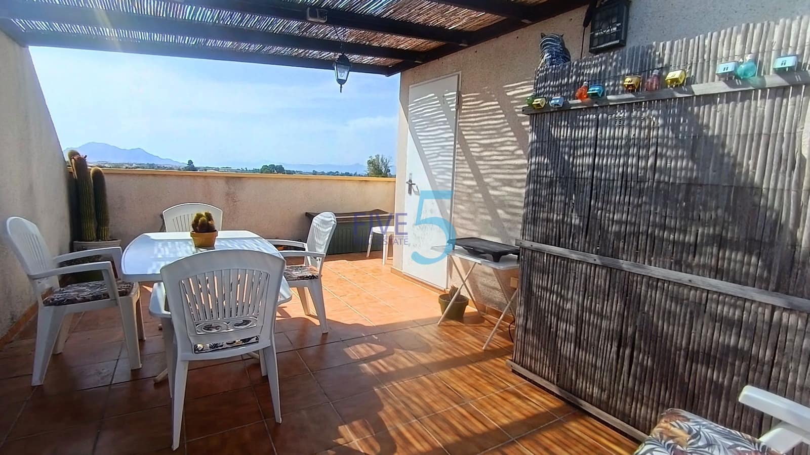 3 soverom Hus til salgs i Daya Nueva med svømmebasseng - € 167 000 (Ref: 10019402)