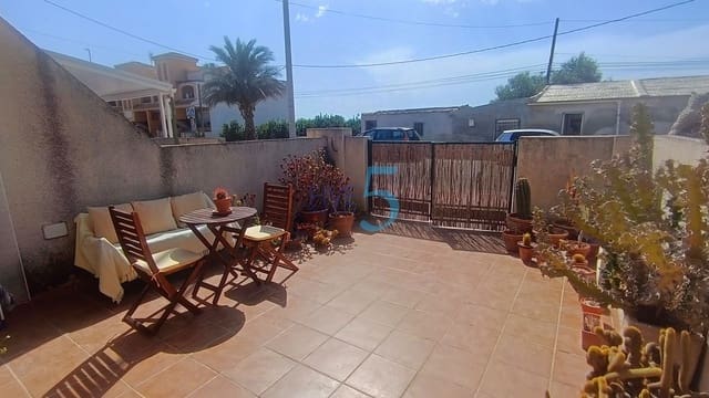 3 quarto Casa em Banda para venda em Daya Nueva com piscina - 167 000 € (Ref: 10019402)